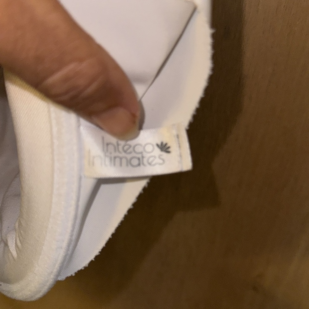 Inteco Intimates white Bra - Picture 4 of 5
